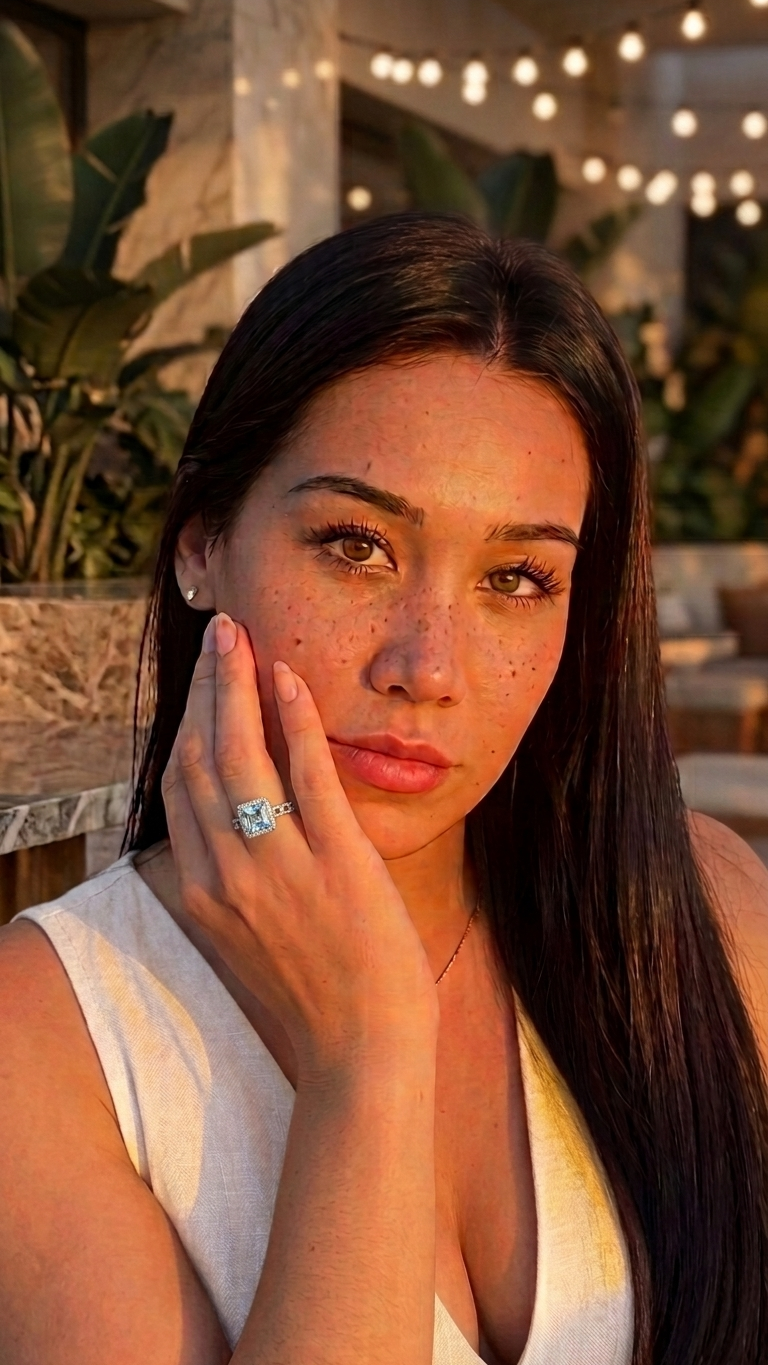 Anillo CALIPSO de Plata de Ley y Topacio Azul