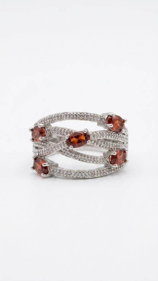 Anillo GARNET con Granates Facetados