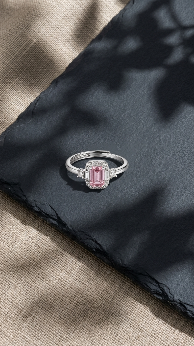 Anillo ÉCLAT - Cuarzo Rosa y Circonitas